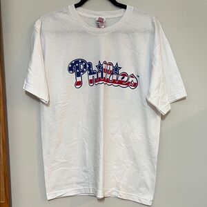 Phillies White Short Sleeve Tee Size Large PAPELBON 58. Cotton Crew Nexk
